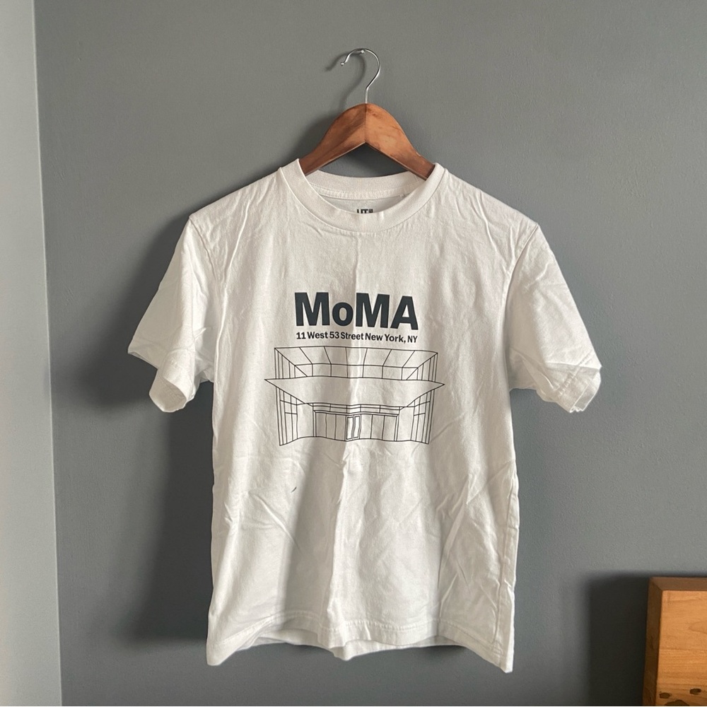 Uniqlo MoMA UT T-Shirt in Cream